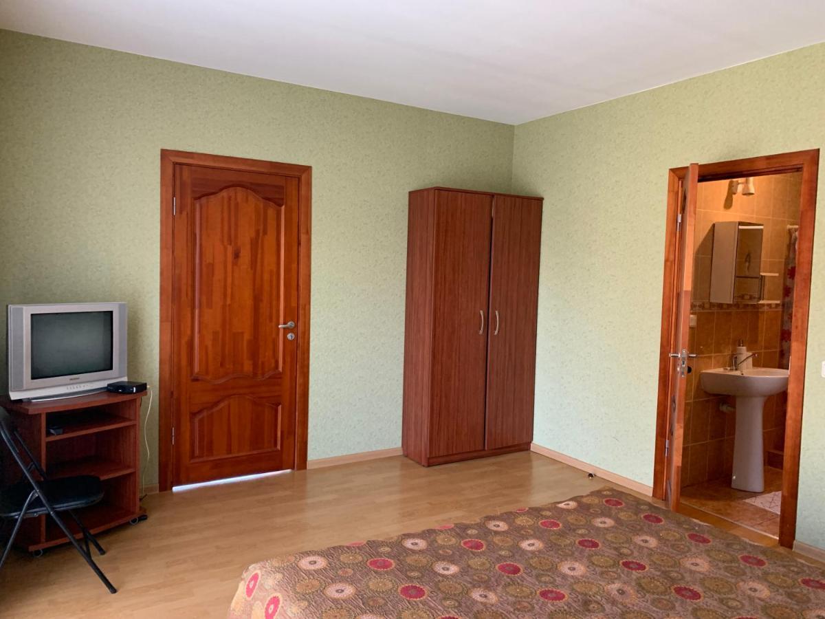 Green Villa Palanga Exterior photo
